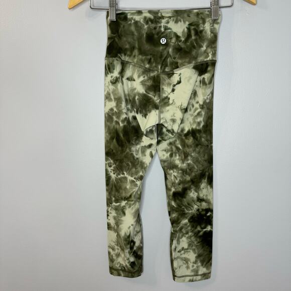 Lululemon Align High-Rise Crop 21" Diamond Dye Light Sage Medium Olive Sz2 - Picture 8 of 11